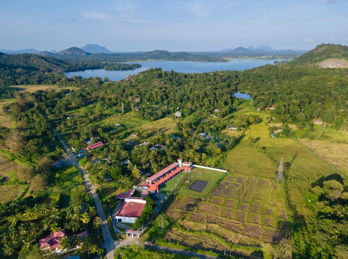 فندق Elephyard Retreat ماهيانجانايا المظهر الخارجي الصورة